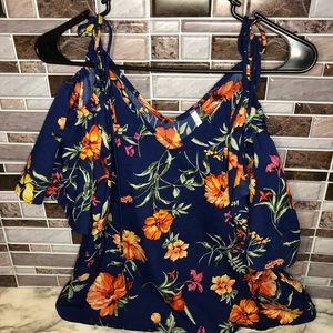 (SOLD) Floral Should cut out Top Size L